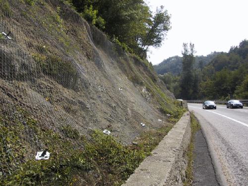 [Protezione con tecco Geobrugg]
