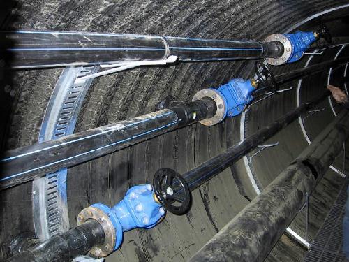 [Particolare tubi cunicolo tecnologico]